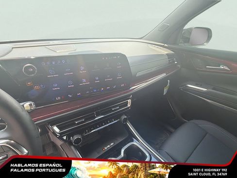 New 2026 Chevrolet Traverse Z71 w/ Enhanced Driving Package AWD/4WD image 23
