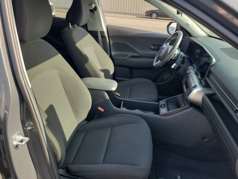 Certified 2024 Hyundai Kona SEL FWD image 22