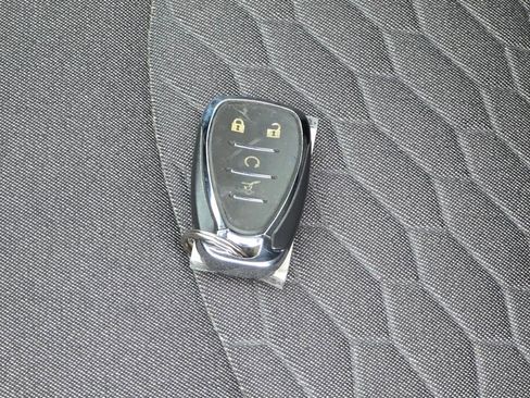 Used 2020 Chevrolet Equinox LT image 29