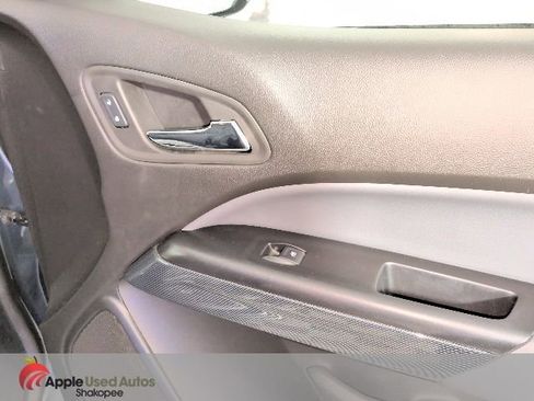 Used 2015 Chevrolet Colorado Z71 image 39