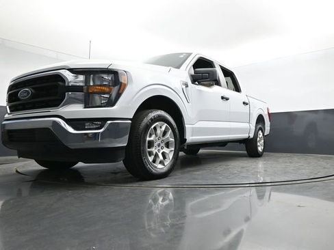 Certified 2023 Ford F150 XLT RWD image 12