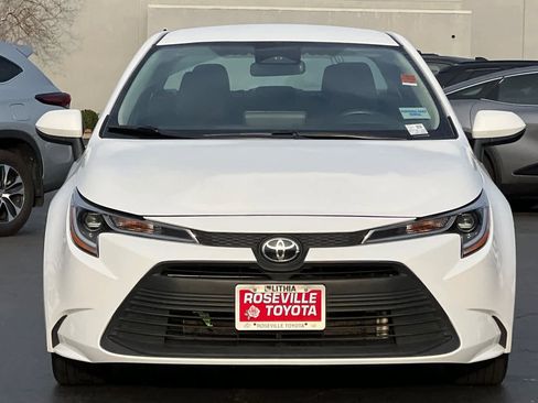 Used 2024 Toyota Corolla LE image 10