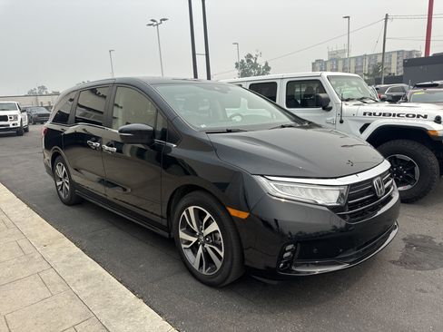 Used 2021 Honda Odyssey Touring image 5