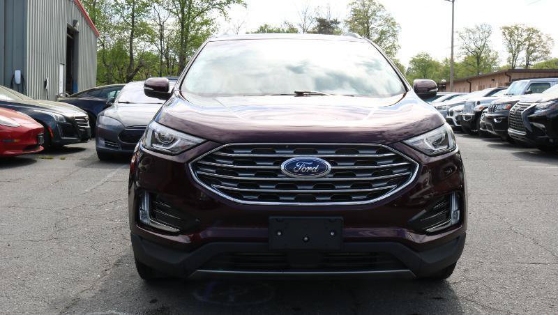 Used 2020 Ford Edge SEL w/ Cold Weather Package AWD/4WD image 2