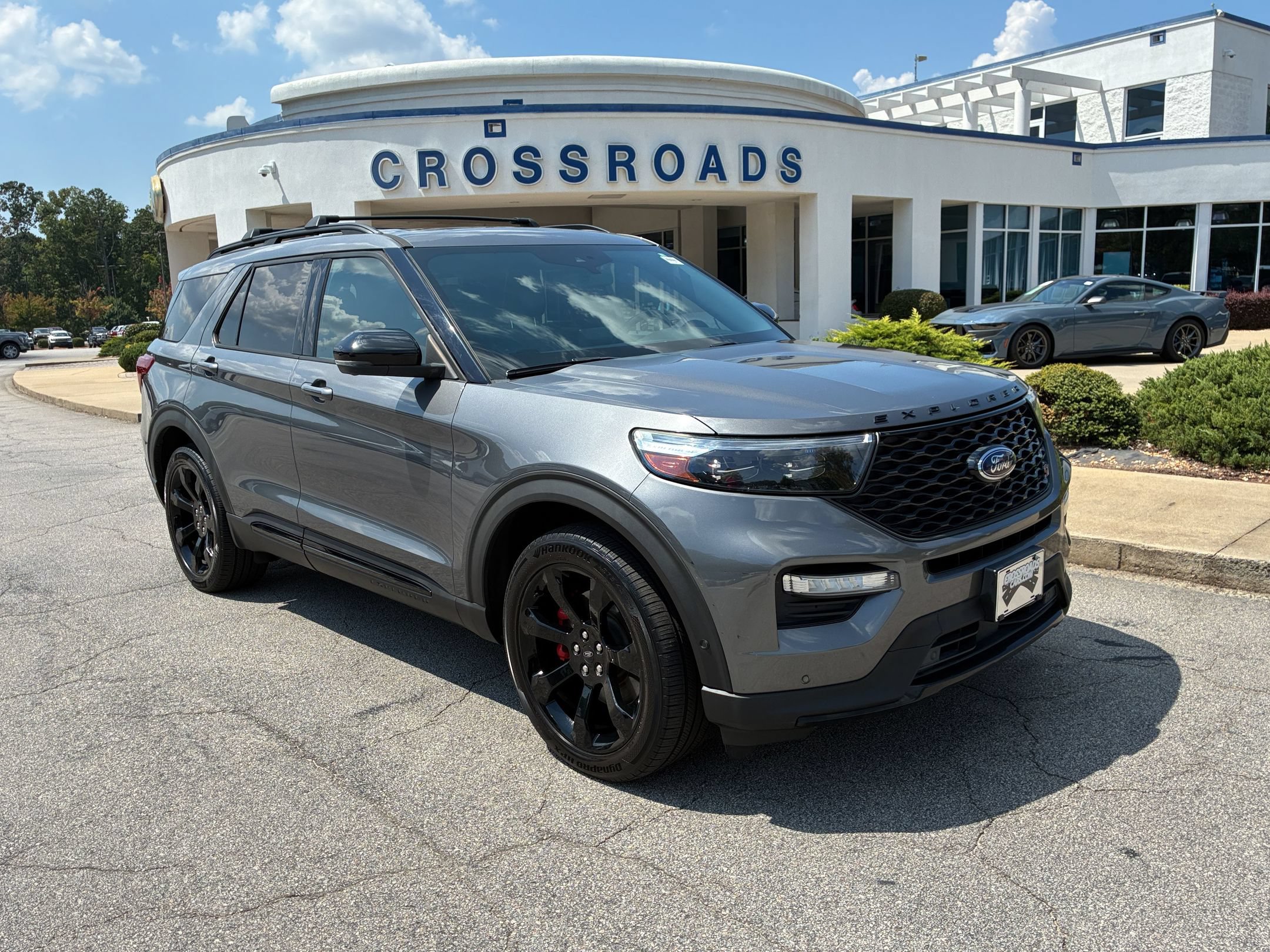 Certified 2021 Ford Explorer ST w/ Equipment Group 401A AWD/4WD image 1