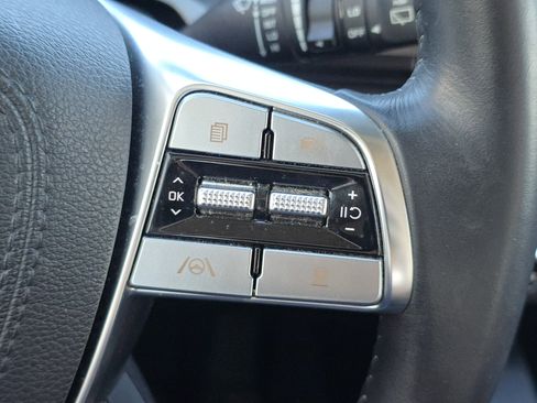 Used 2024 Kia Telluride LX image 15