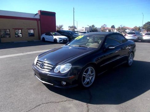 Used 2009 Mercedes-Benz CLK 550 Cabriolet image 3