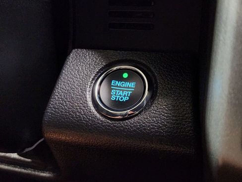 Used 2021 Ford Expedition XLT image 39