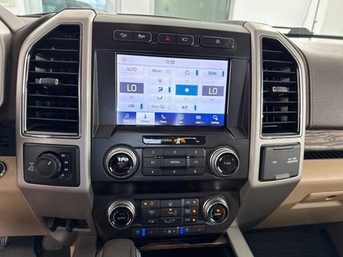 Used 2020 Ford F150 Lariat w/ Equipment Group 502A Luxury AWD/4WD image 22
