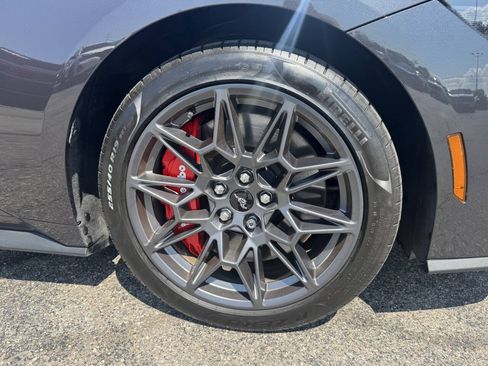 Used 2024 Ford Mustang GT Premium w/ GT Performance Package RWD image 20