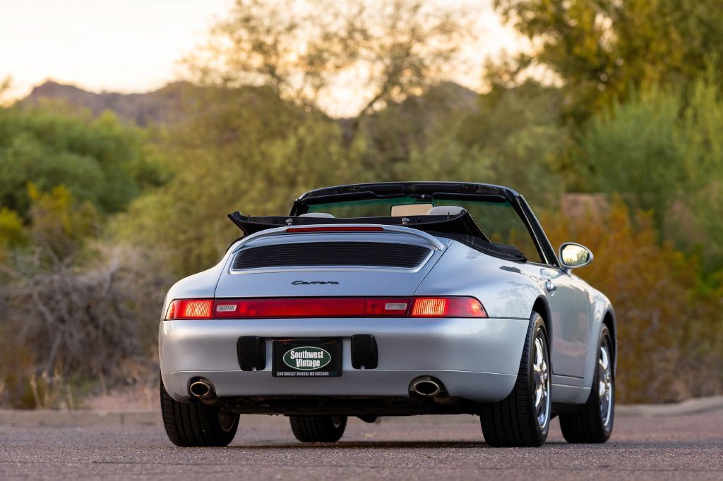 Used 1995 Porsche 911 Cabriolet image 17