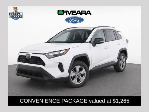 Used 2022 Toyota RAV4 XLE w/ Convenience Package AWD/4WD image 1