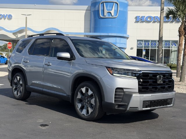 New 2026 Honda Pilot Elite image 2