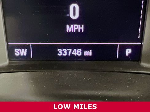 Used 2023 Chevrolet Equinox LS image 16