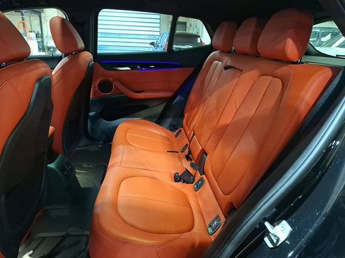 Used 2022 BMW X2 M35i w/ Premium Package image 9