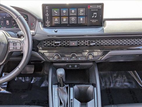 Certified 2024 Honda Accord EX-L image 12