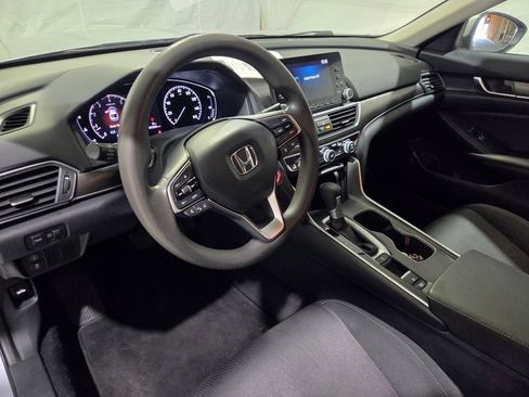 Used 2019 Honda Accord LX image 3
