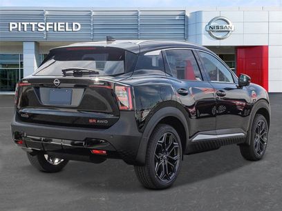 New 2025 Nissan Kicks SR