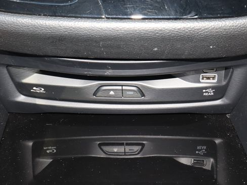 Used 2024 Chrysler Pacifica Pinnacle image 25