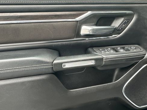 Used 2025 RAM 1500 Laramie image 11