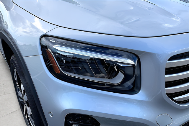Certified 2026 Mercedes-Benz GLB 250 4MATIC image 35
