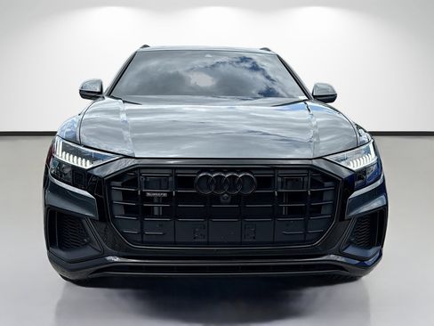 Used 2023 Audi Q8 Premium Plus image 8