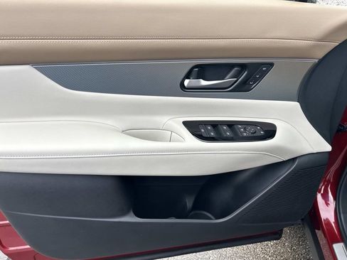 New 2026 Nissan Murano Platinum w/ Cargo Package AWD/4WD image 17