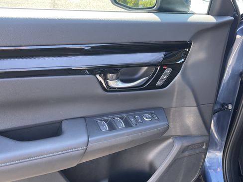 Used 2025 Honda CR-V EX-L image 18