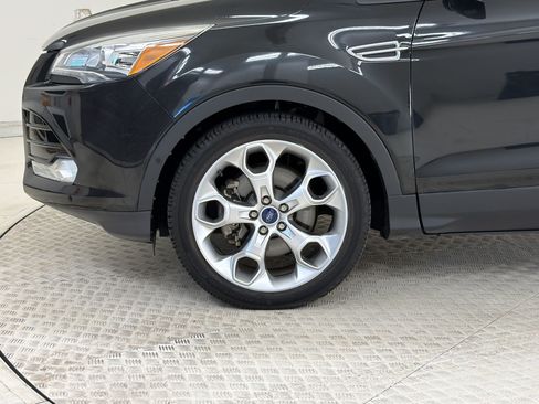 Used 2015 Ford Escape Titanium w/ Equipment Group 301A FWD image 13