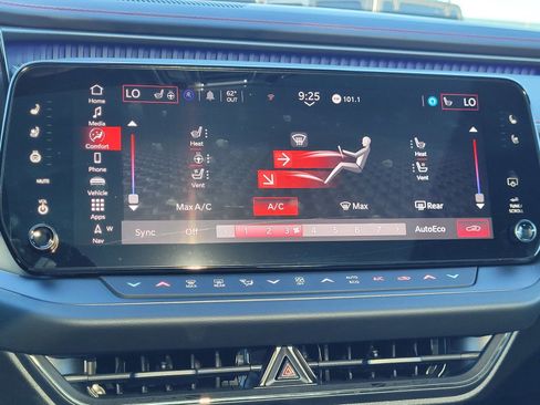 New 2024 Dodge Charger R/T Scat Pack w/ Plus Group image 7