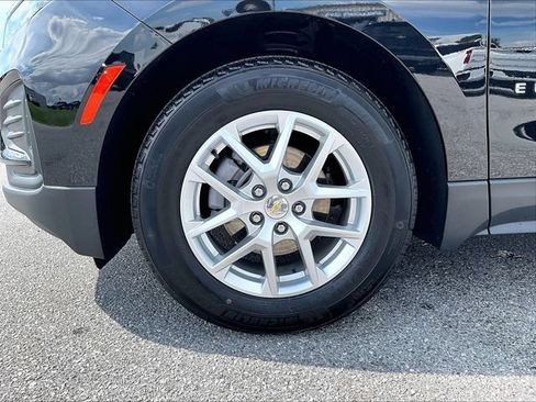 Used 2024 Chevrolet Equinox LS w/ LS Convenience Package FWD image 7