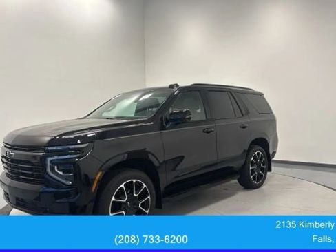 Used 2025 Chevrolet Tahoe RST w/ Comfort Package AWD/4WD image 4
