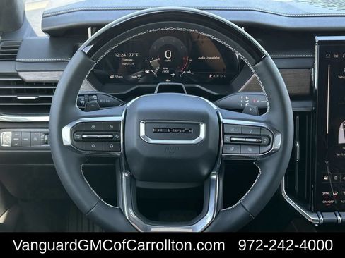 New 2026 GMC Acadia Denali Ultimate w/ LPO, Floor Liner Package AWD/4WD image 11
