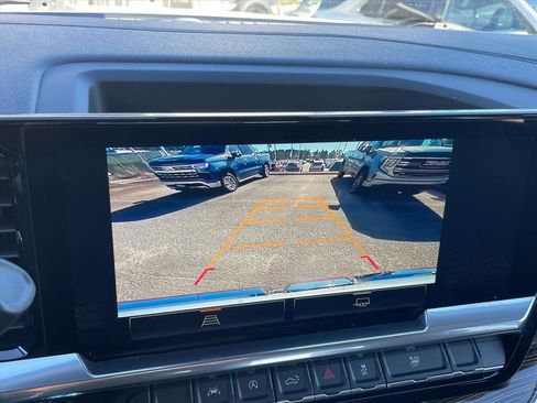 Used 2024 GMC Sierra 1500 Elevation image 11