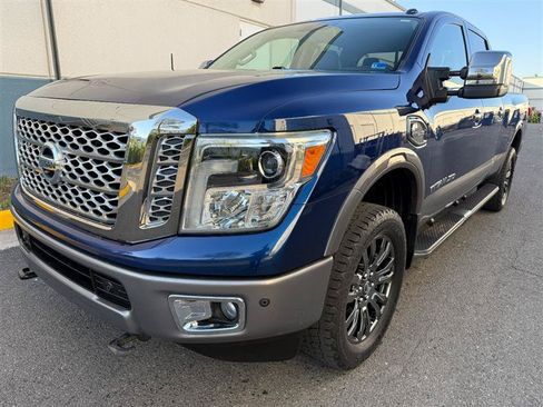 Used 2016 Nissan Titan Platinum Reserve AWD/4WD image 4
