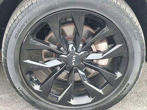 Certified 2022 Kia Sorento SX image 8