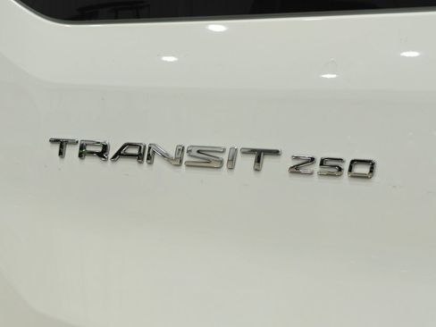 Used 2025 Ford Transit 250 Low Roof w/ Exterior Upgrade Package RWD image 33