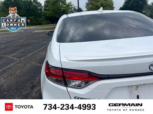 Used 2023 Toyota Corolla SE w/ Carpet Mat Package (TMS) FWD image 16