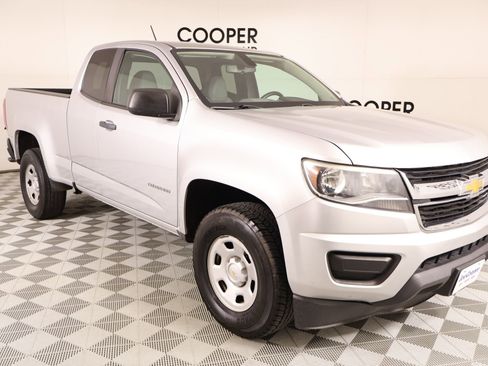 Used 2020 Chevrolet Colorado W/T RWD image 1