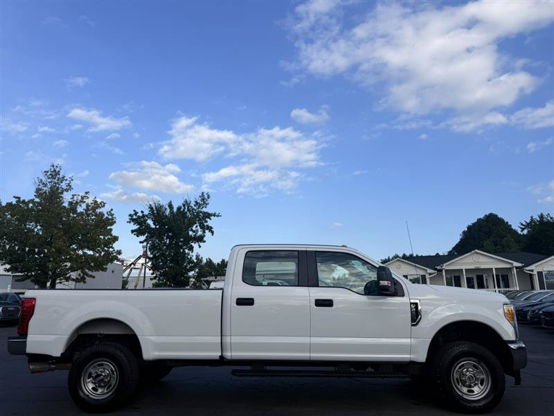 Used 2017 Ford F250 XL w/ Power Equipment Group AWD/4WD image 5