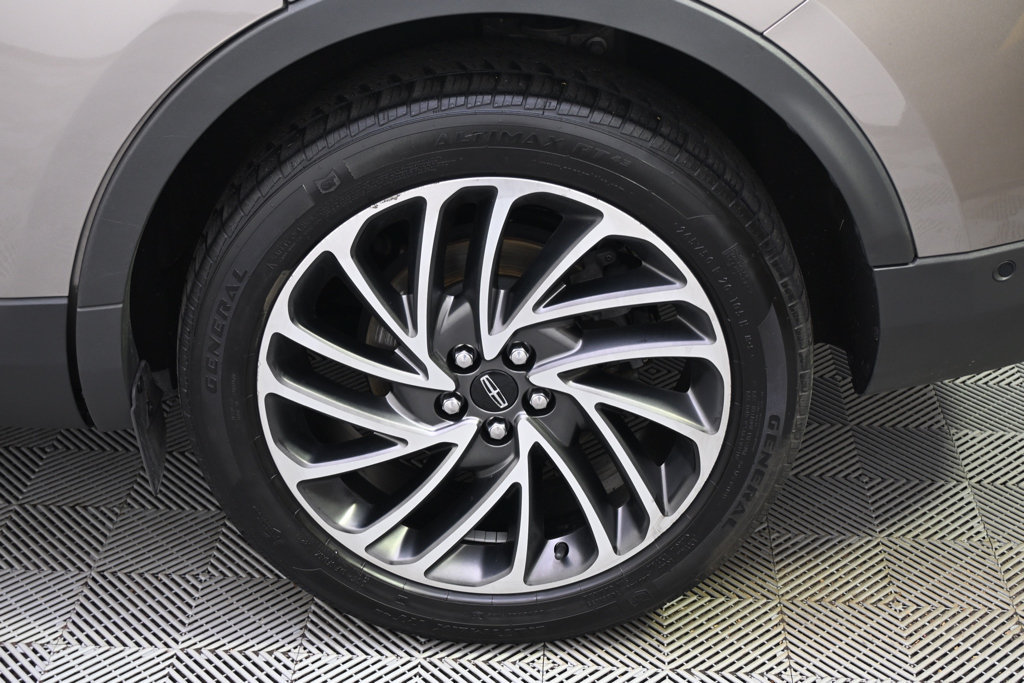 Used 2019 Lincoln Nautilus Reserve AWD/4WD image 20