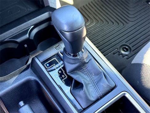 Used 2023 Toyota Tacoma TRD Off-Road image 21