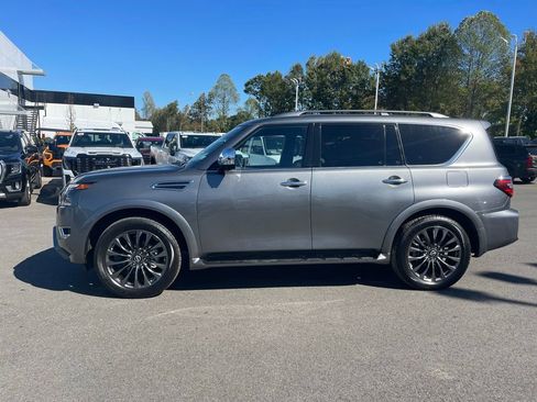 Used 2024 Nissan Armada Platinum image 2