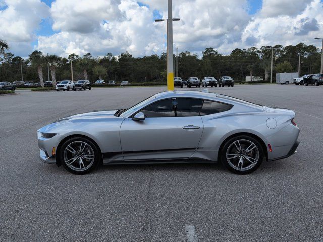 Used 2025 Ford Mustang Coupe w/ Wheel & Stripe Package RWD image 8