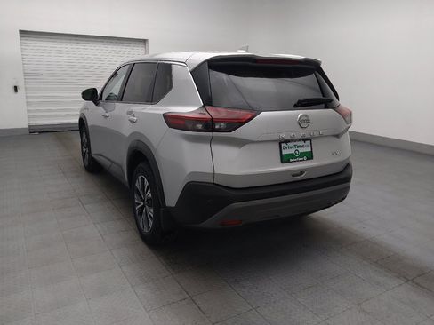 Used 2023 Nissan Rogue SV FWD image 5