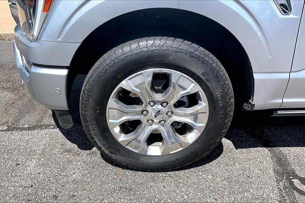 Used 2021 Ford F150 Platinum w/ Equipment Group 701A High AWD/4WD image 4