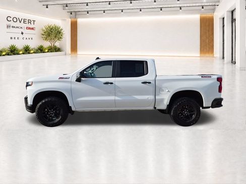 Used 2019 Chevrolet Silverado 1500 LT Trail Boss AWD/4WD image 7