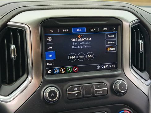Used 2020 Chevrolet Silverado 1500 LTZ AWD/4WD image 33