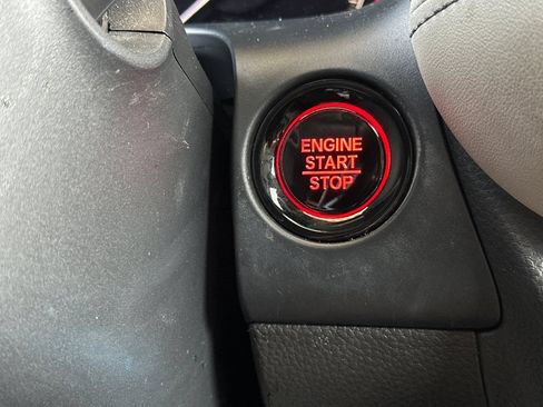 Used 2024 Honda HR-V EX-L image 29