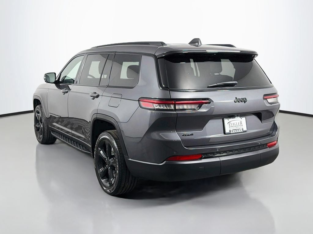 Used 2024 Jeep Grand Cherokee L Altitude AWD/4WD image 5